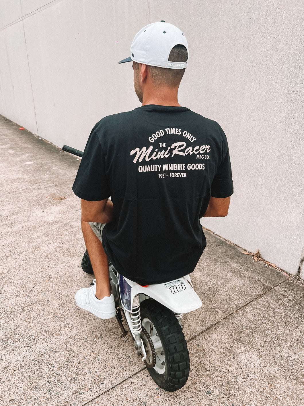 MiniRacer MFG Crest T-Shirt